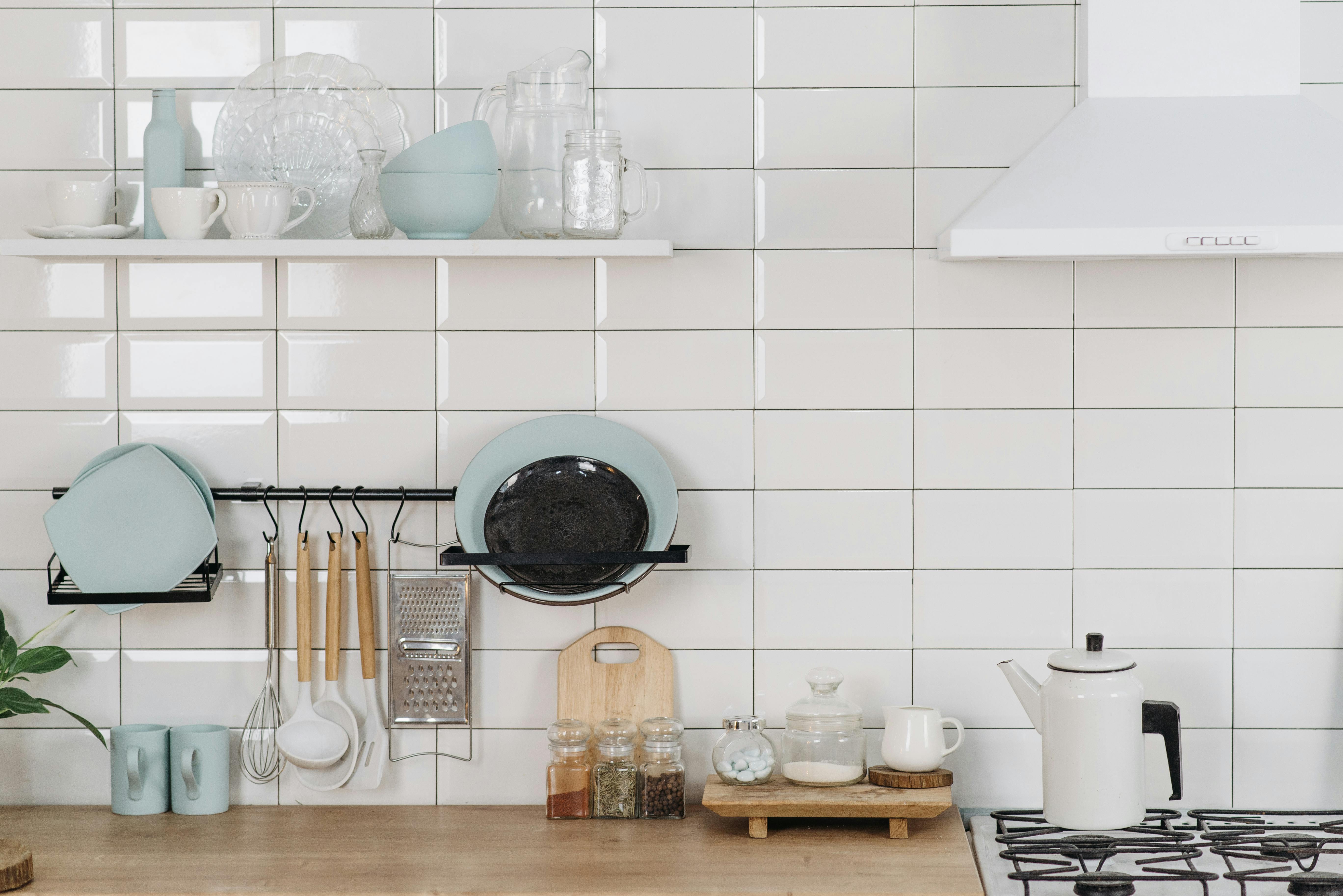 Top shelf storage