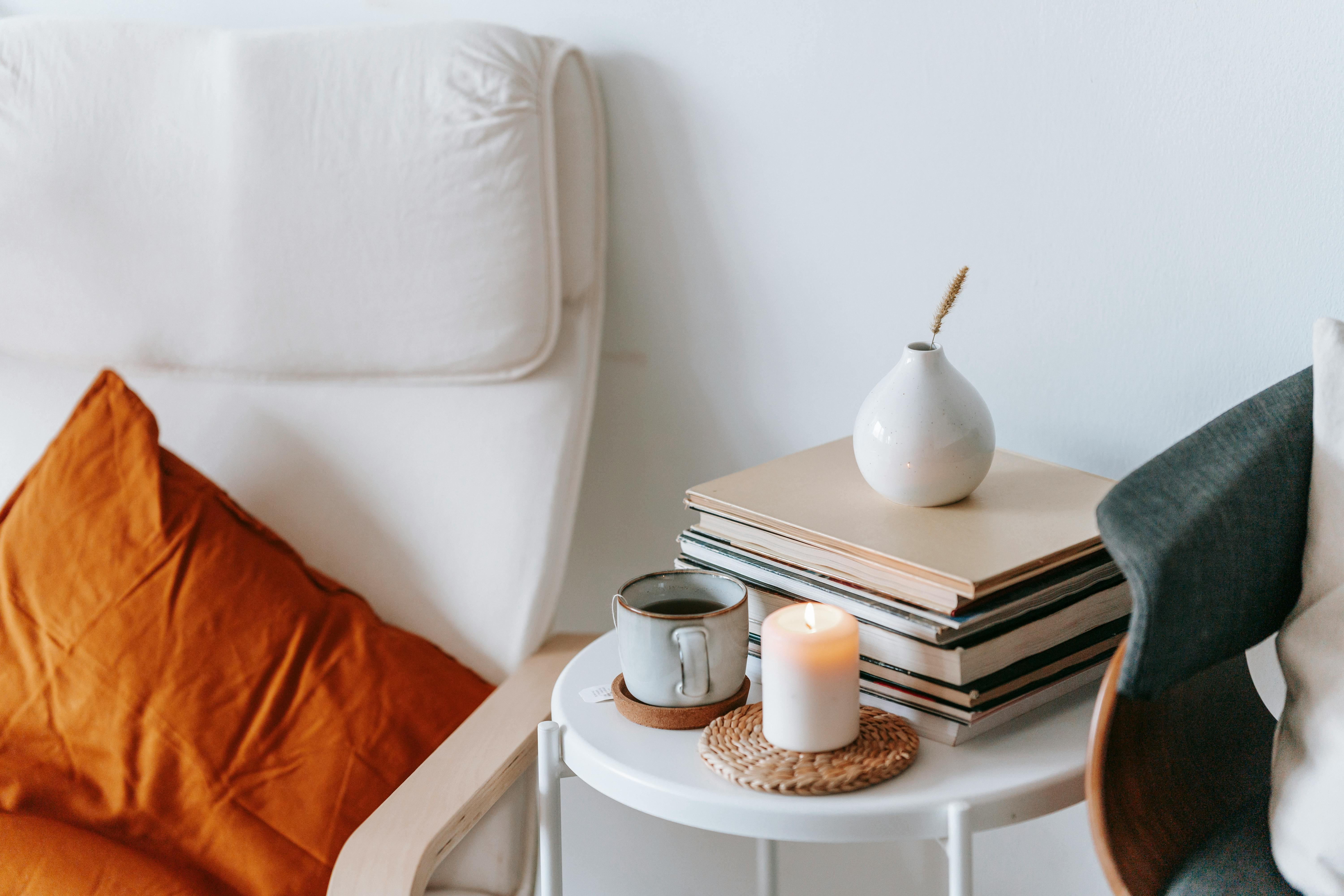 Lift-top coffee table and storage ottoman